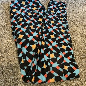 LuLaRoe OS leggings
